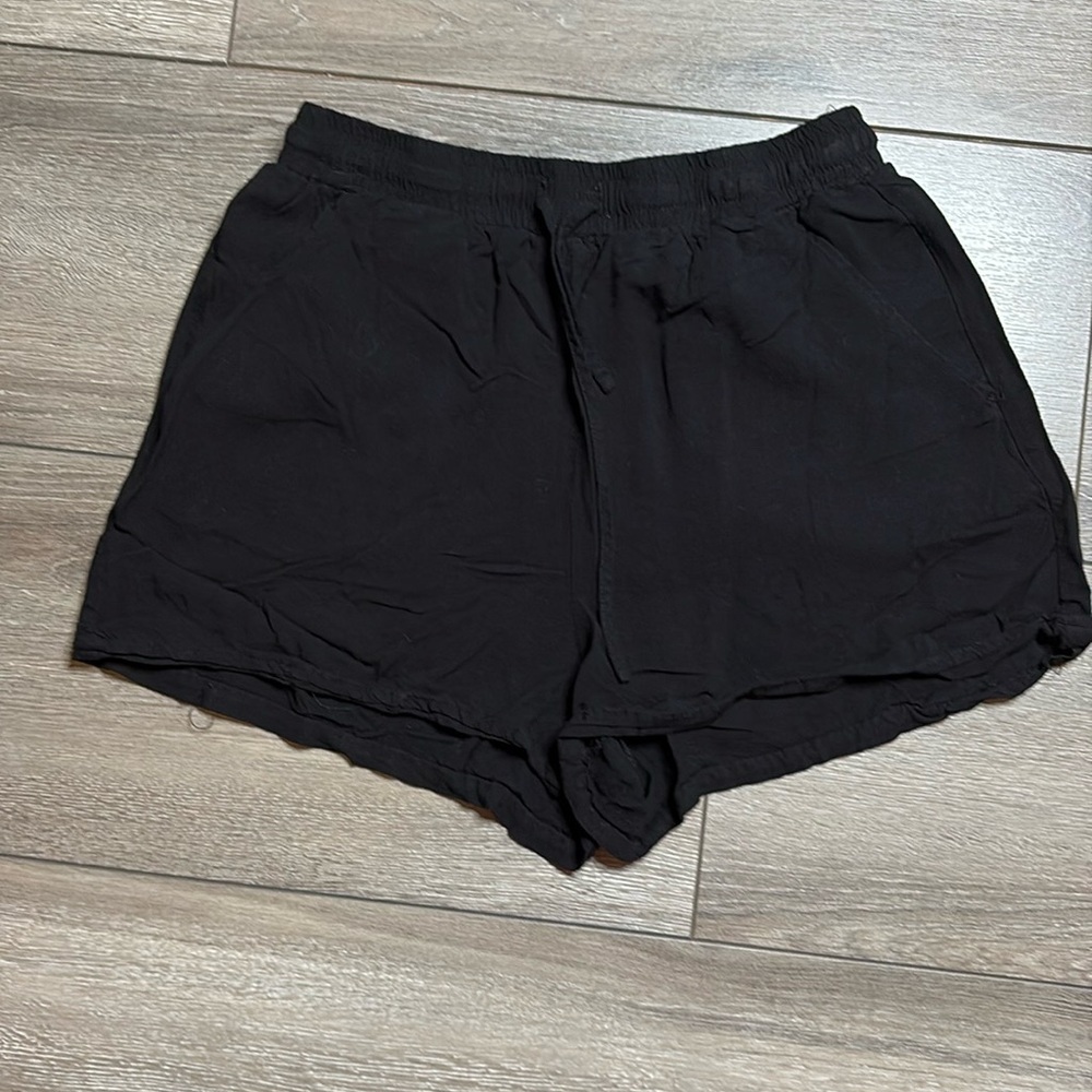 MM309 Ardene light weight drawstring shorts